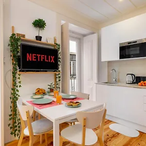 Whome Intendente Modern 1-bed W/ Lift&ac In Notch Location Apartment